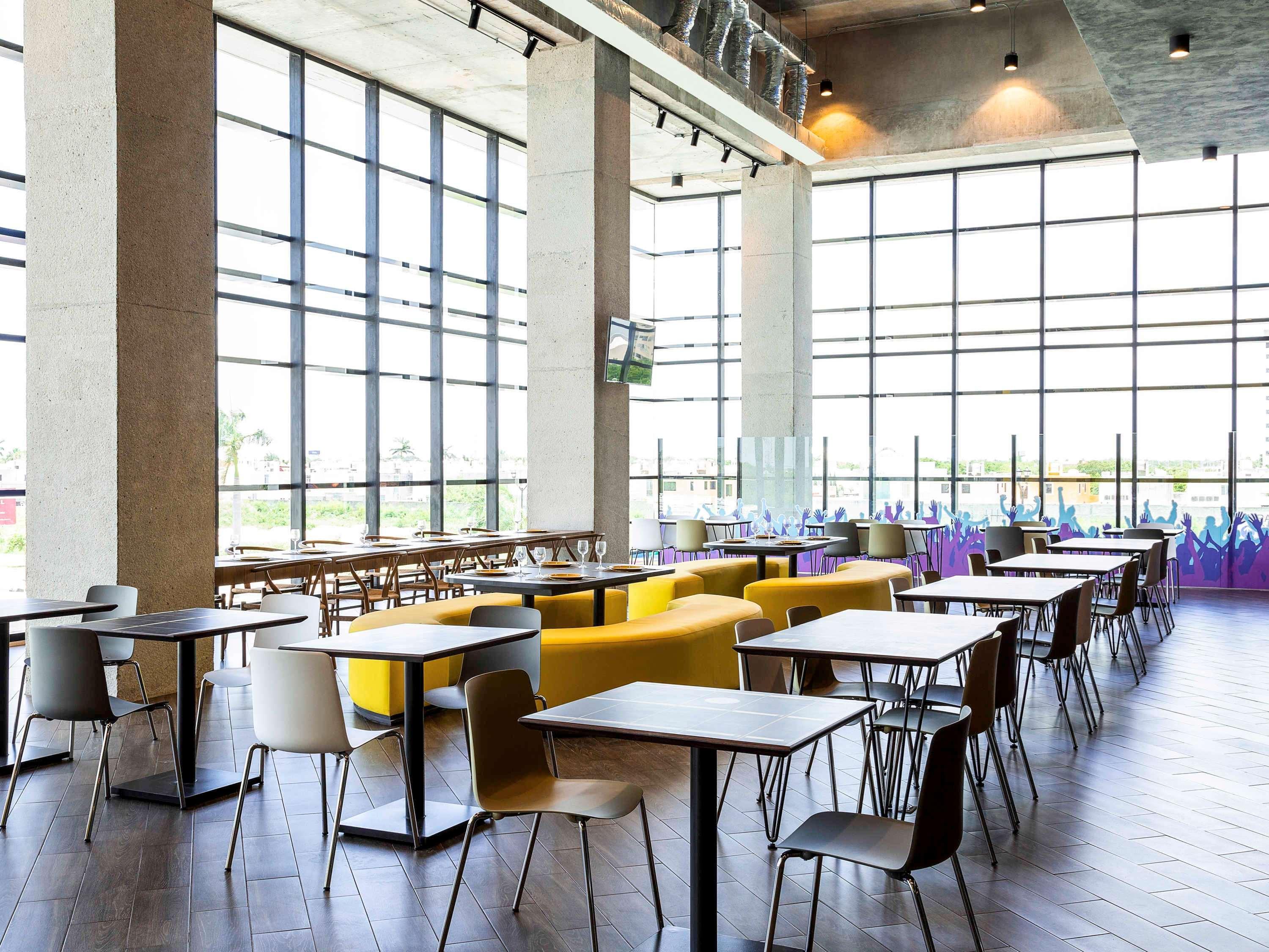 Ibis Styles Merida Galerias Exterior photo